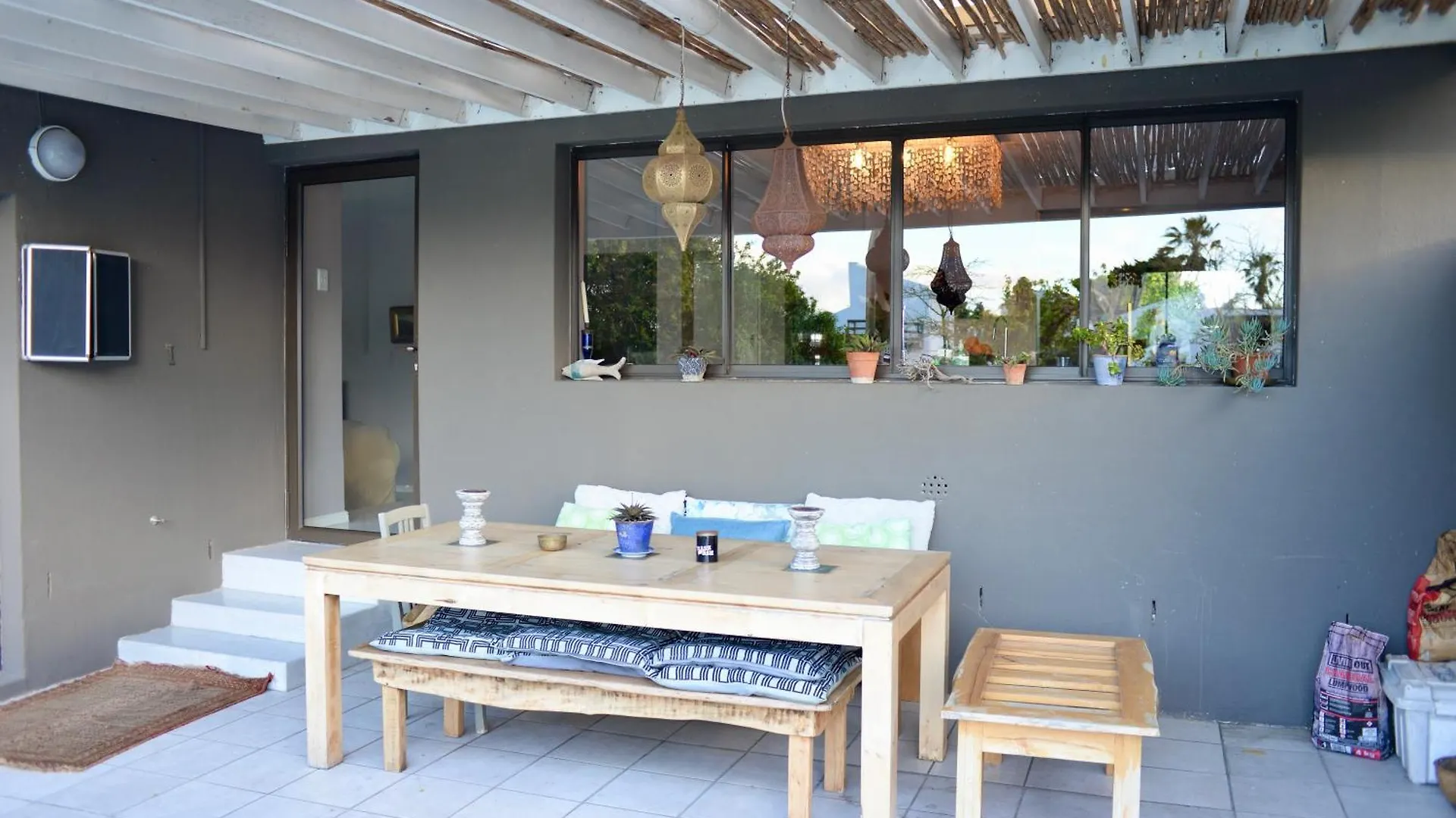 Waterfront Villa With Pedelo Kapstadt 0*,  Südafrika
