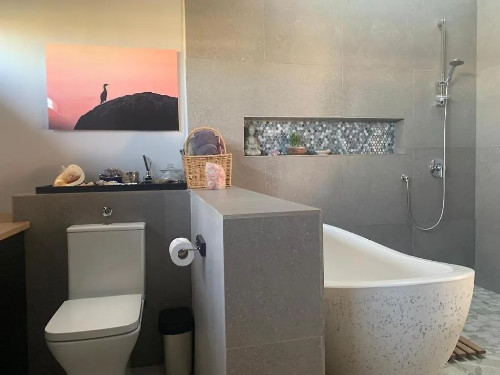 Waterfront Villa With Pedelo Kapstadt 0*,